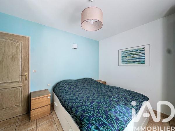 Maison à vendre 5 pièces 84 m² Entraigues-sur-la-Sorgue