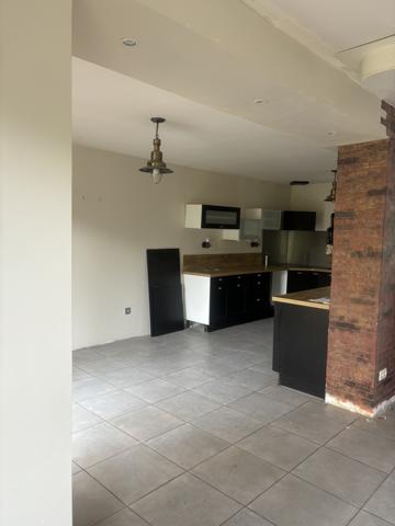 Maison de 110 m² 3 chambres + buanderie ou bureau + garage