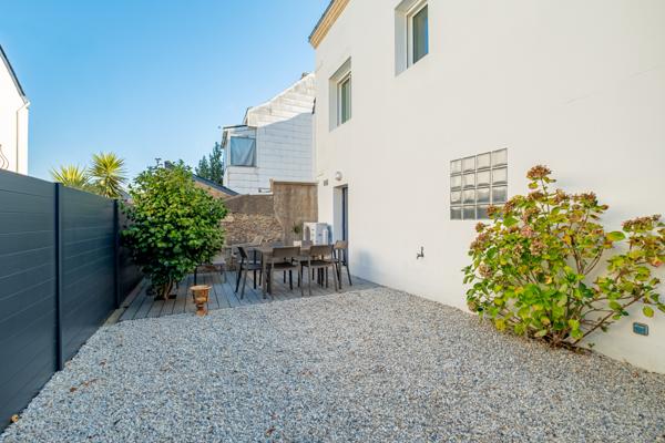 Maison 7 pièce(s) 6 chambre(s) 165 m²