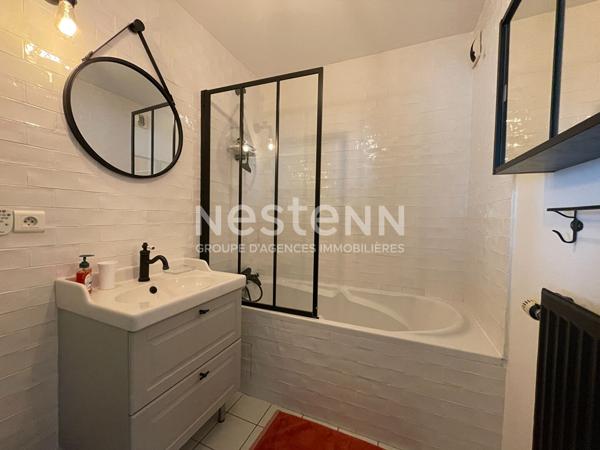 A louer Vannes SAINT-PATERN Appartement meublé 3 pièces 67.56 m2 parking garage et balcon