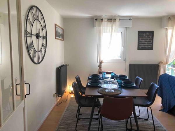 A louer Vannes SAINT-PATERN Appartement meublé 3 pièces 67.56 m2 parking garage et balcon