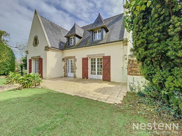 TREMEVEN, maison 137m², 4 chambres située à 5mn de Quimperlé.
