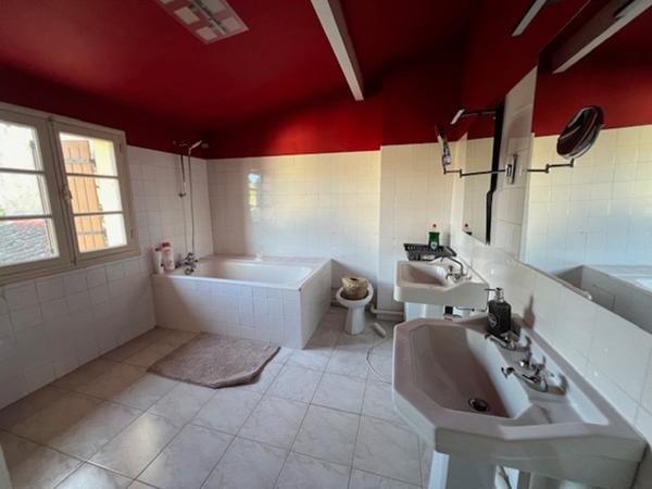 Maison de 7 pièces principales - 47320 Clairac