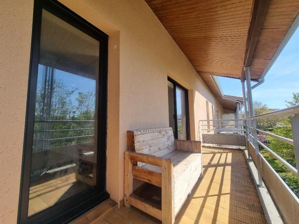 Appartement Blagnac 2 pièce(s) 48 m2   DERNIER NIVEAU