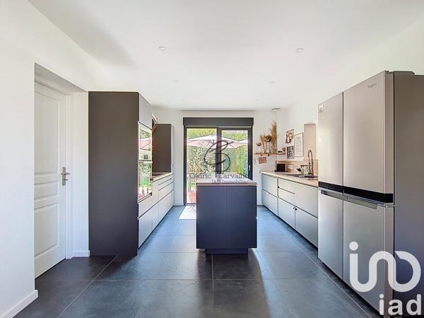 Maison à vendre 6 pièces 128 m² Quincy-sous-Sénart