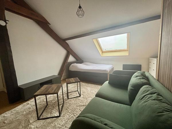 CENTRE-VILLE Studio meublé