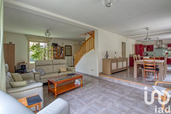 Maison à vendre 9 pièces 194 m² Marly-le-Roi