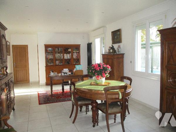 Propriété d’environ 2ha50, composée de 2 logements indépendants