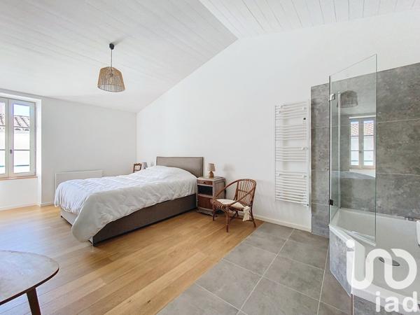 Maison à vendre 10 pièces 238 m² Sainte-Marie-de-Ré