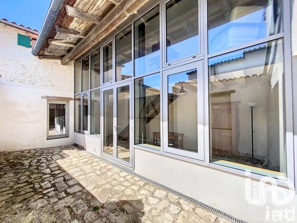 Maison à vendre 10 pièces 238 m² Sainte-Marie-de-Ré