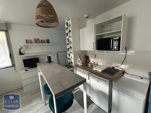 Appartement à louer 1 pièce 16m² Tours (37000)