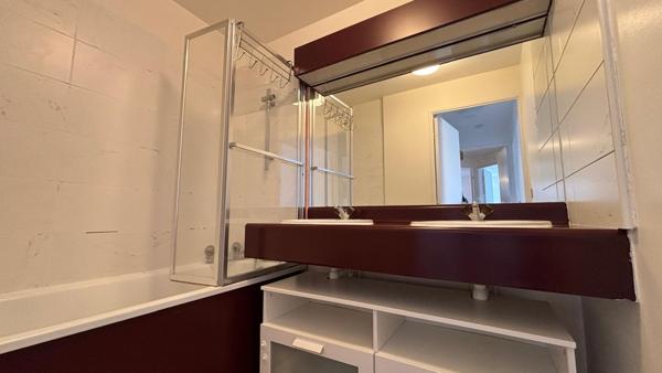 Appartement Evry Courcouronnes 3 pièces meublé 65.31 m2