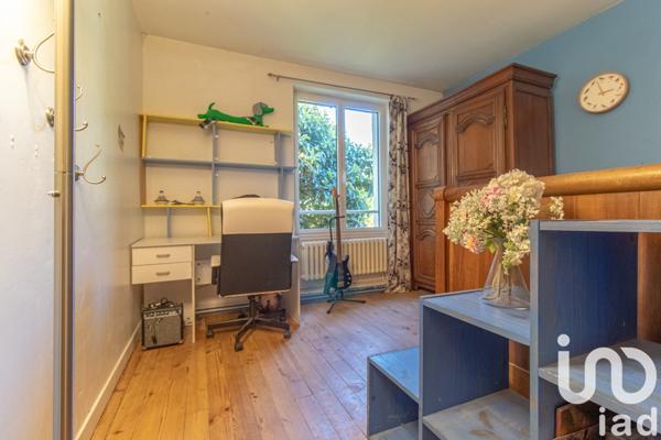 Maison à vendre 9 pièces 147 m² Fontenay-le-Fleury