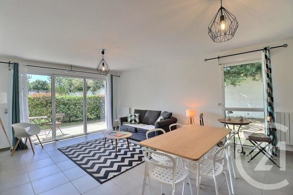 Appartement T4 à vendre  4 pièces - 82,98 m 2   BORDEAUX  - 33