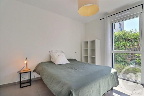 Appartement T4 à vendre  4 pièces - 82,98 m 2   BORDEAUX  - 33