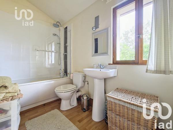 Maison 6 pièces de 167 m² à Lalbenque (46230)