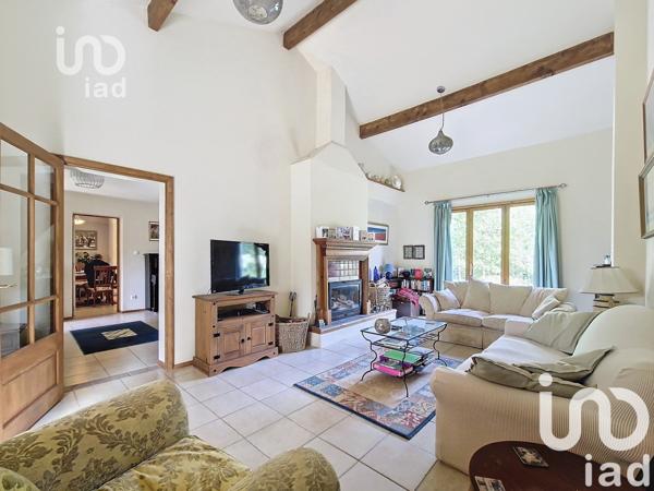 Maison 6 pièces de 167 m² à Lalbenque (46230)