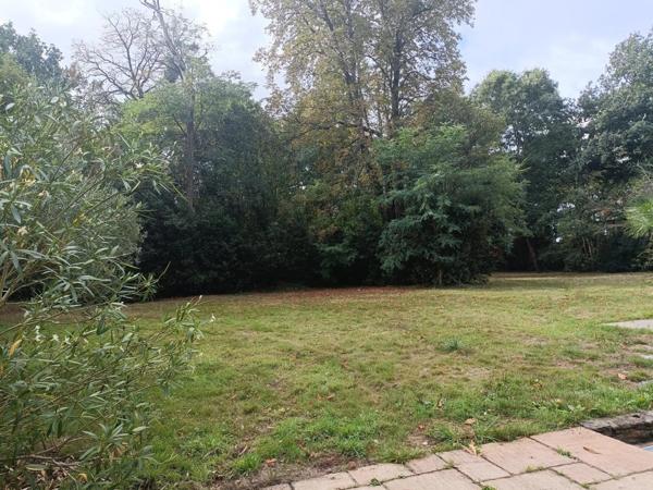 Location Maison 7 pièces 249 m2 à Saint-Sébastien-sur-Loire