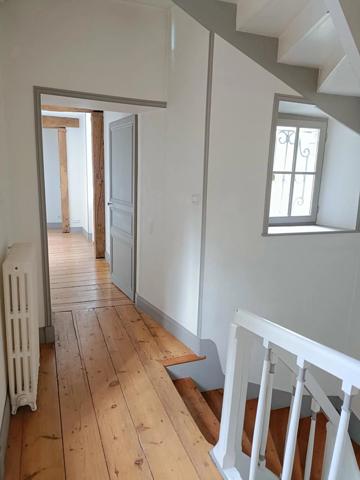 Location Maison 7 pièces 249 m2 à Saint-Sébastien-sur-Loire