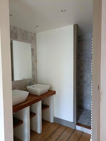 Location Maison 7 pièces 249 m2 à Saint-Sébastien-sur-Loire