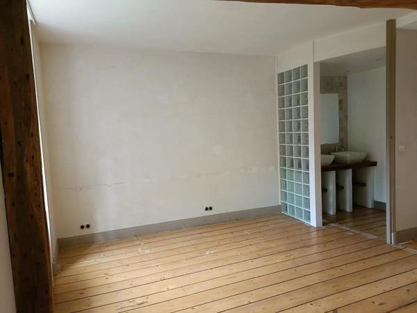 Location Maison 7 pièces 249 m2 à Saint-Sébastien-sur-Loire