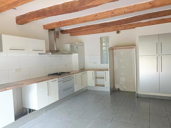 Location Maison 7 pièces 249 m2 à Saint-Sébastien-sur-Loire