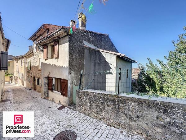 Maison de village traversante avec terrasse caves