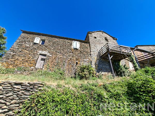 Maison 6 pièces à vendre à Saint Martin de Boubaux - Hameau Calme avec vue magnifique