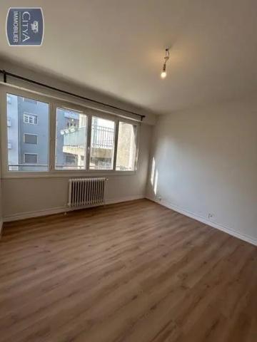Appartement à louer 3 pièces 83.37m² Grenoble (38000)