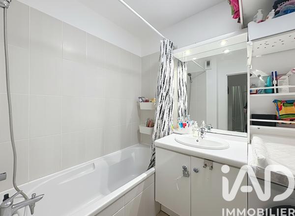 Appartement à vendre 3 pièces 64 m² Marseille 15