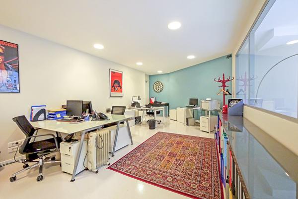 Commerce à vendre à Paris 18e Arrondissement (75018) - Paris