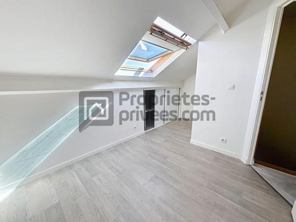 Appartement duplex 4 pièces avec balcon, box, parking