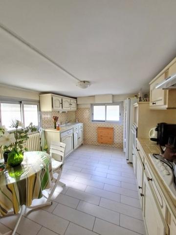 Maison à vendre 450 000 € Chambéry 10 p 273 m² DPE E