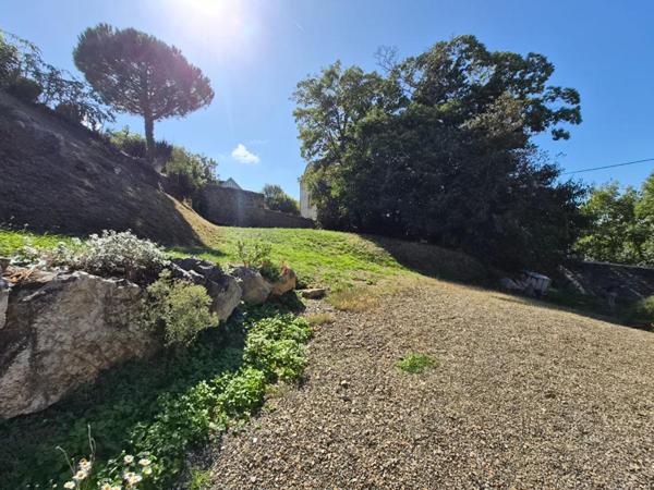 Terrain constructible non viabilisé - 650 m² - Granville