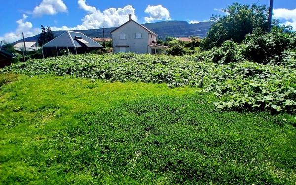 Terrain à vendre    Le Tampon