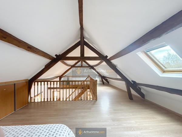 Coulommiers (77120) Corps de Ferme rénové T12 d'environ 310 m² avec dépendance d'environ 80 m²