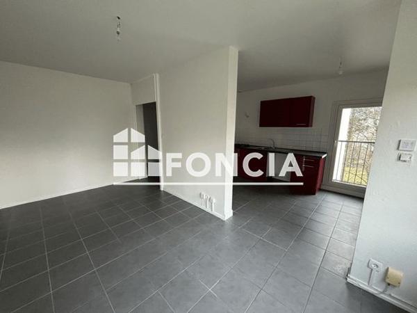 Location Appartement 3 pièces 59.27 m² - 484, AVENUE D'ANNECY Chambery 73000