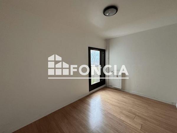 Location Appartement 3 pièces 59.27 m² - 484, AVENUE D'ANNECY Chambery 73000