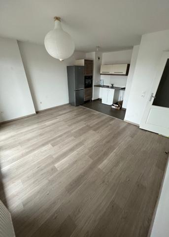 Appartement 2 pièces 45 m2 Saint André , Saint andre lez lille