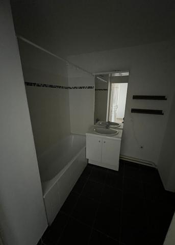 Appartement 2 pièces 45 m2 Saint André , Saint andre lez lille