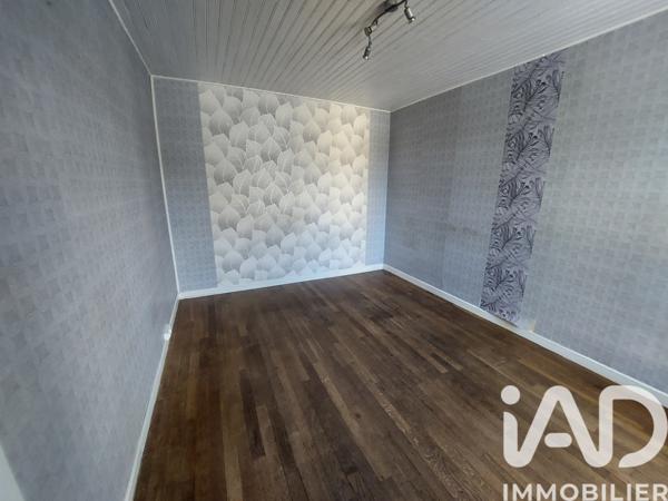 Maison à vendre 4 pièces 97 m² Saint-Laurent-sur-Gorre
