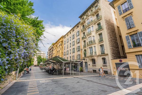 Appartement F3 à vendre  3 pièces - 67,39 m 2   BEAULIEU SUR MER  - 06