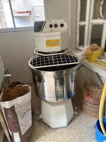 Vente Fonds de commerce 150 m2 à Saint-Laurent-Nouan