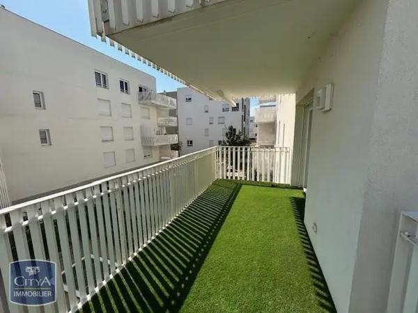 Appartement à louer 2 pièces 38.9m² Vaulx-en-Velin (69120)