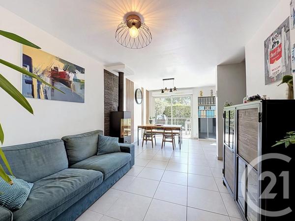 Maison à vendre  5 pièces - 97,51 m 2   ANTIBES  - 06