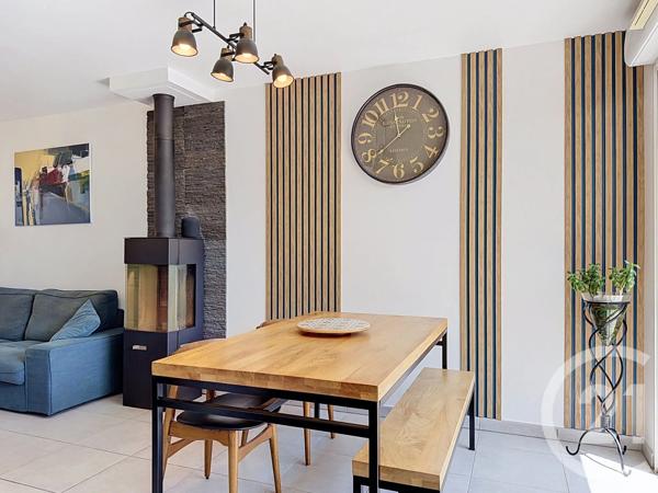 Maison à vendre  5 pièces - 97,51 m 2   ANTIBES  - 06