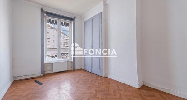 À vendre Studio 35.51 m² - Villeurbanne 69100