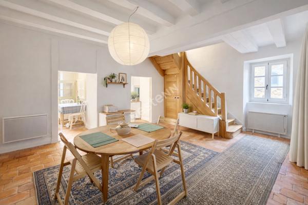 Maison à vendre de 112m2 - 3 chambres sur la commune de charme de Thorigné d'Anjou - A 5 min du Lion d'Angers