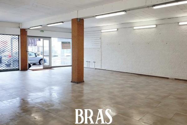 Local commercial - 93m² - Challans