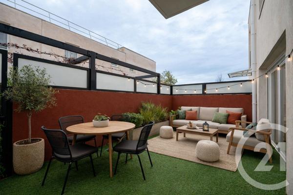 Appartement T4 à vendre  4 pièces - 83,30 m2 LE LAVANDOU - 83